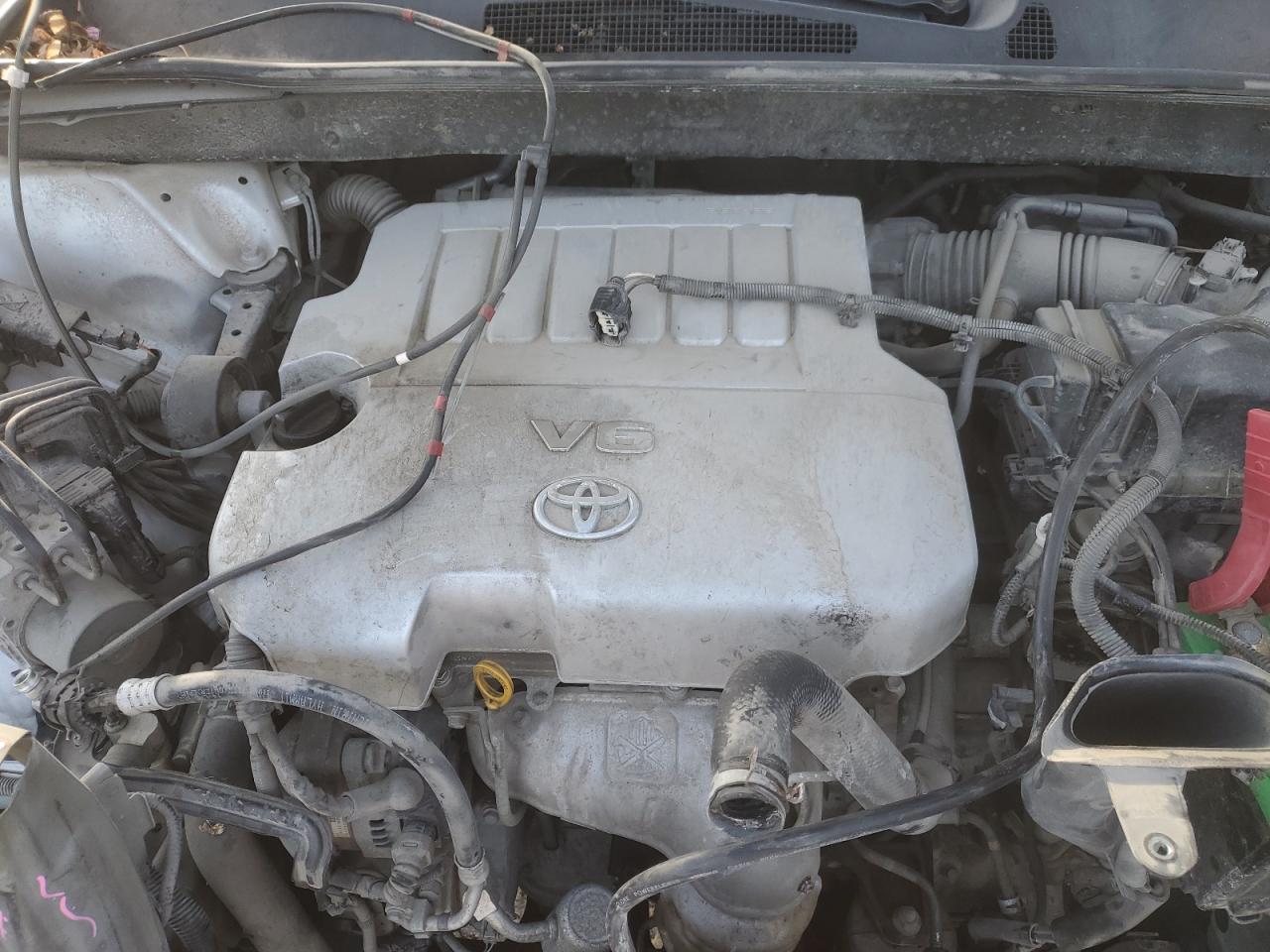 TOYOTA HIGHLANDER LIMITED