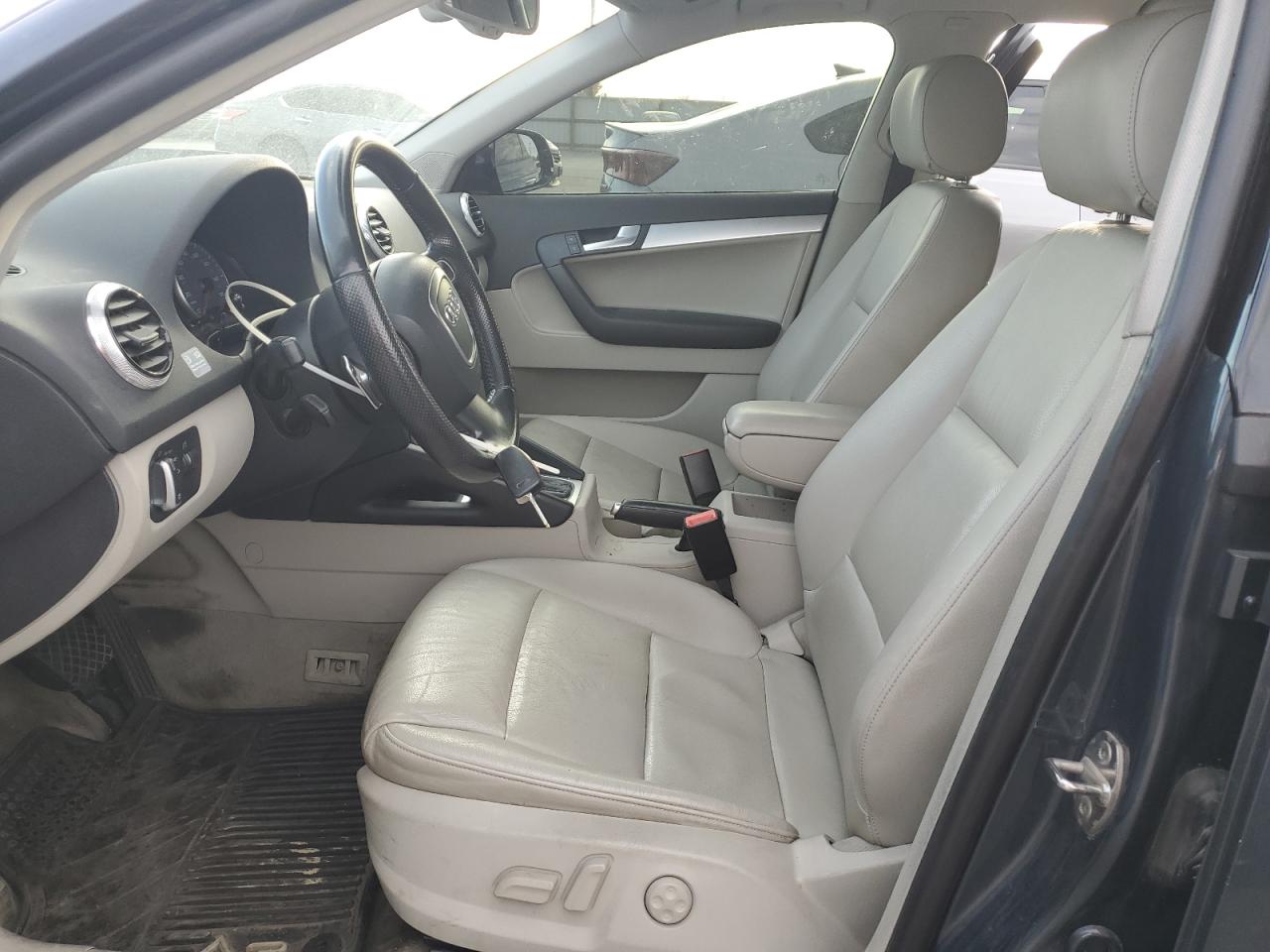 AUDI A3 PREMIUM PLUS