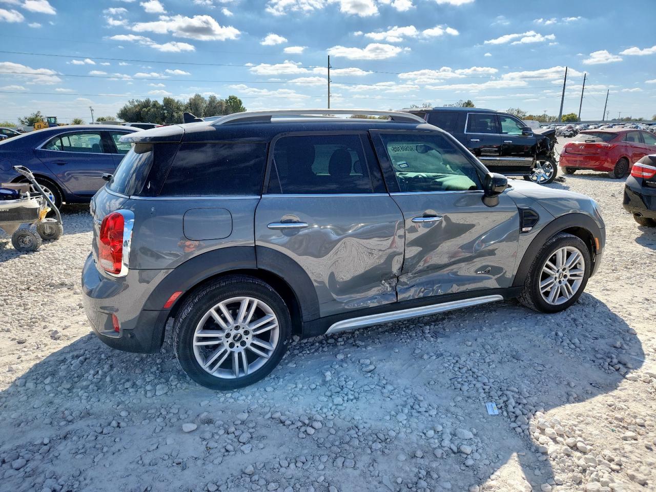 MINI COOPER COUNTRYMAN ALL4