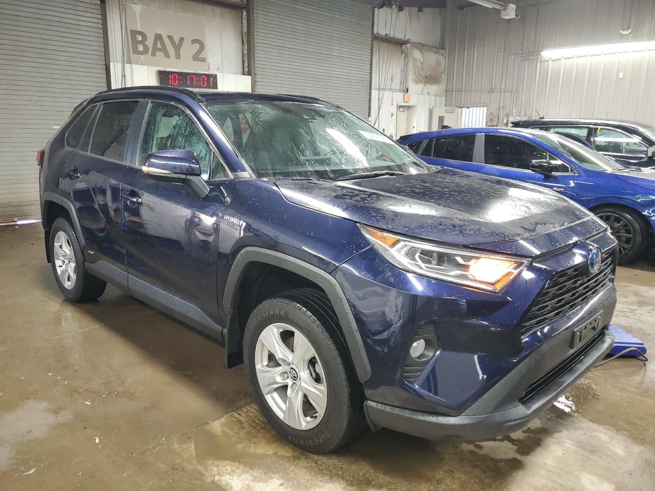 TOYOTA RAV4 XLE