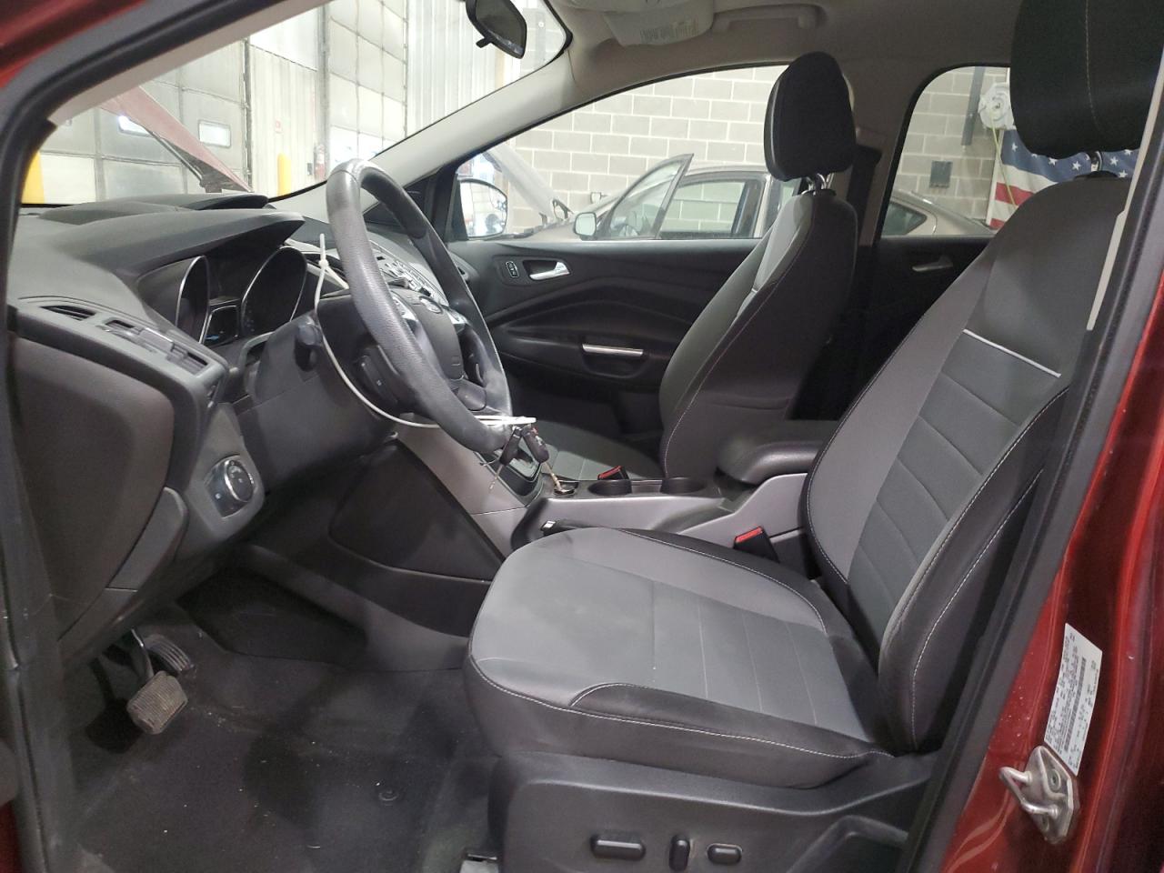 FORD ESCAPE SE