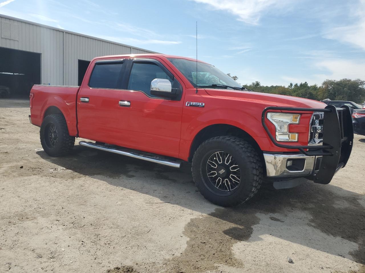 FORD F-150 SUPERCREW
