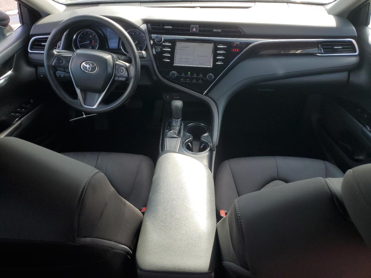 TOYOTA CAMRY L