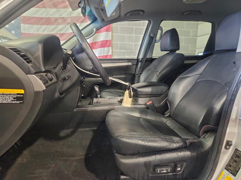 2009 KIA BORREGO LX #3297124508