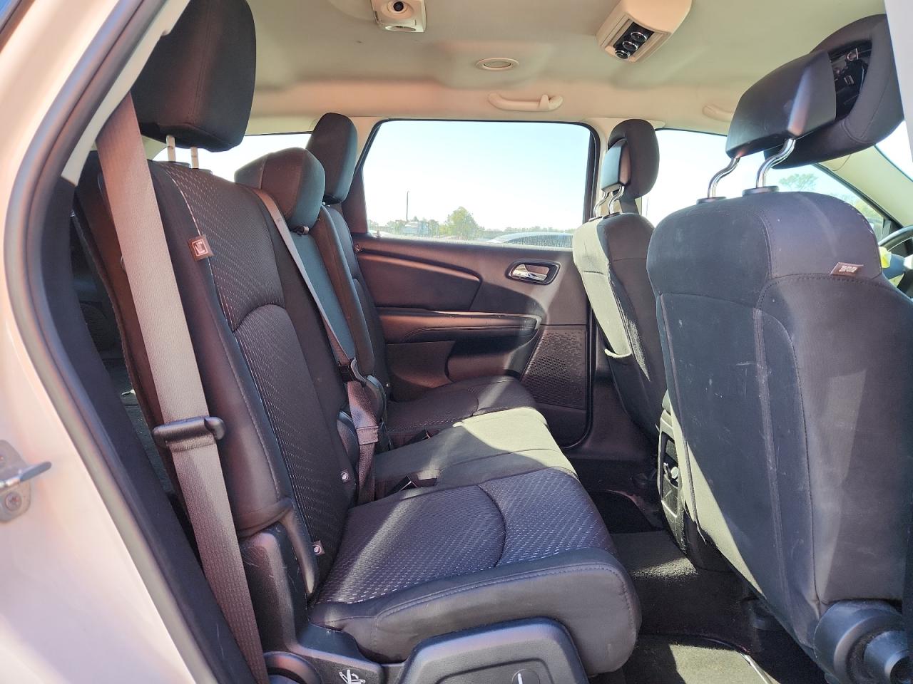 DODGE JOURNEY CROSSROAD