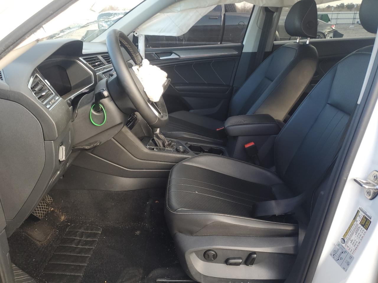 VOLKSWAGEN TIGUAN SE