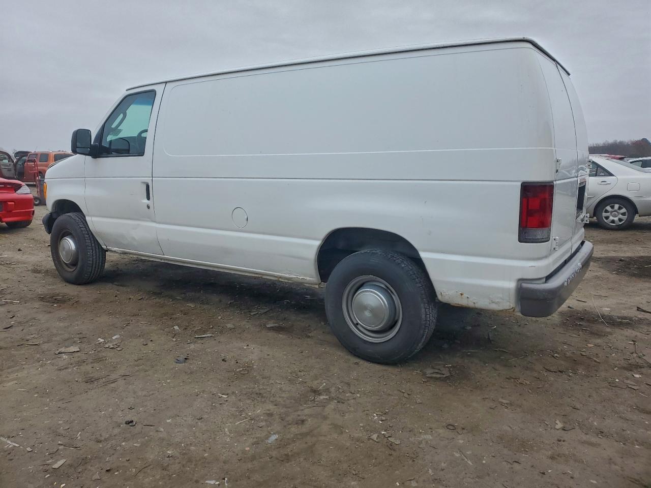 Lot #3301847437 2005 FORD E250