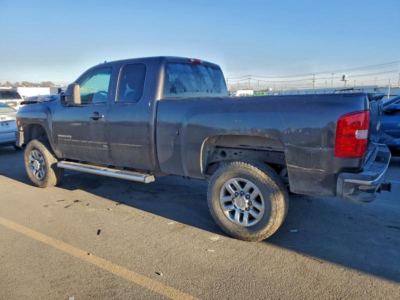 2011 CHEVROLET SILVERADO #3303765422