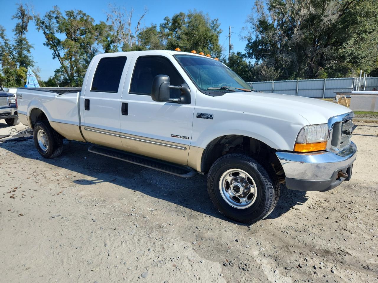 Lot #3297115528 2000 FORD F250 SUPER