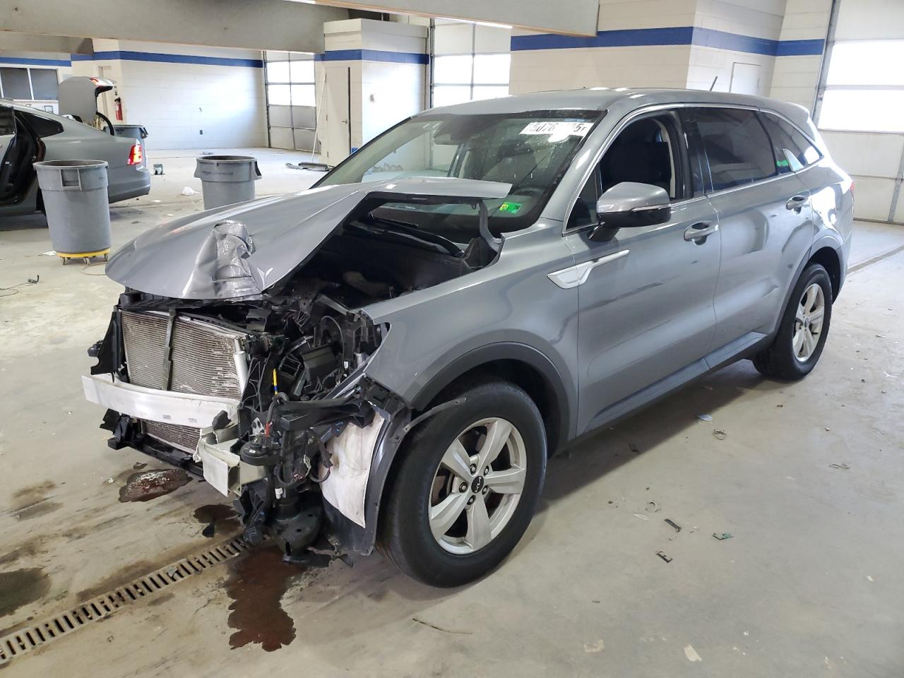 Lot #3297131532 2023 KIA SORENTO LX