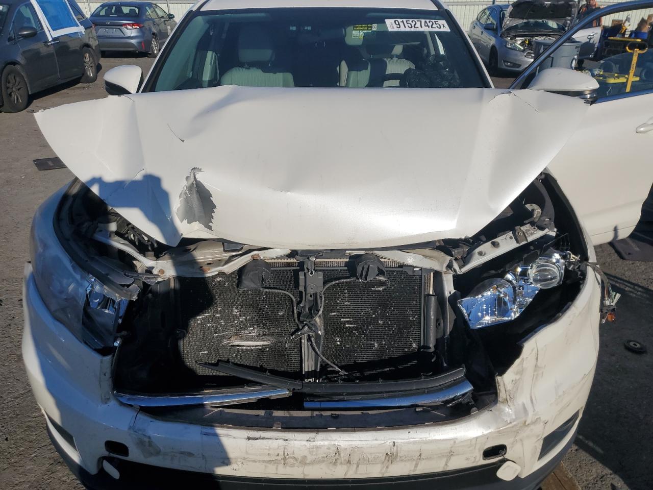 TOYOTA HIGHLANDER LE