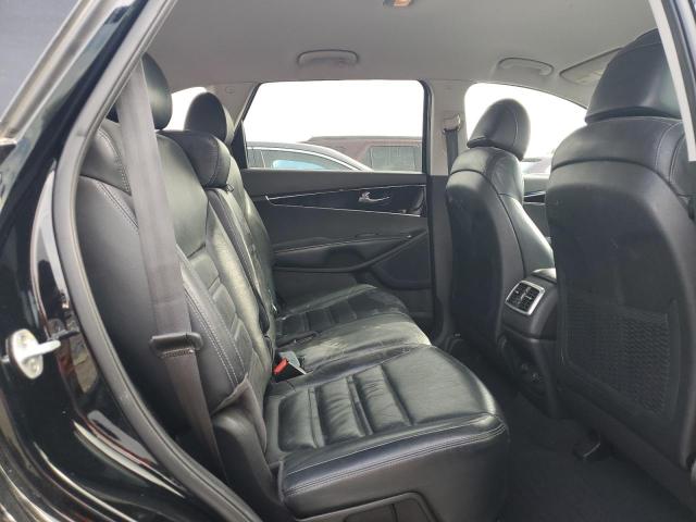 2017 KIA SORENTO LX - 5XYPG4A39HG273924