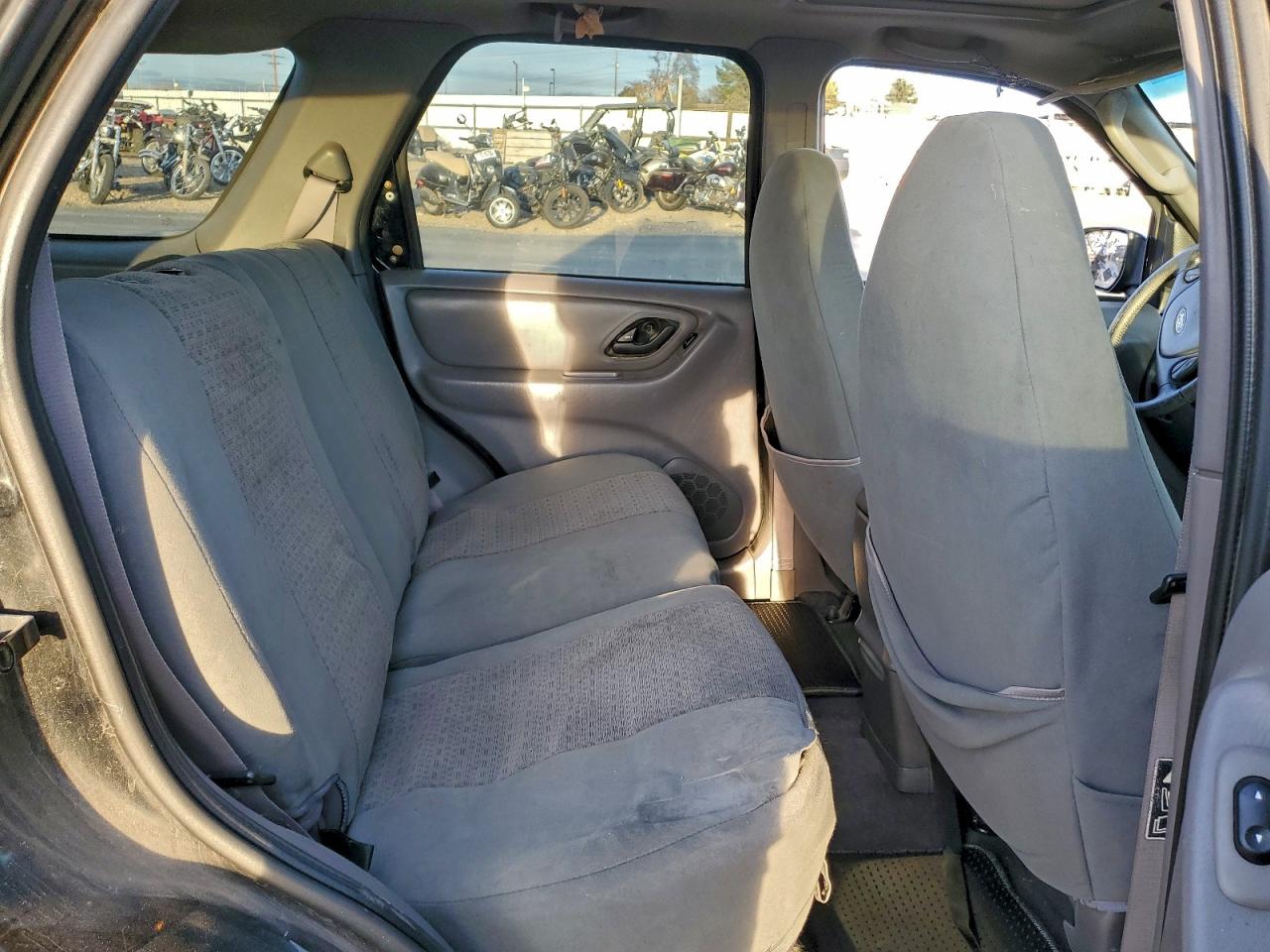 Lot #3311663221 2001 FORD ESCAPE XLT