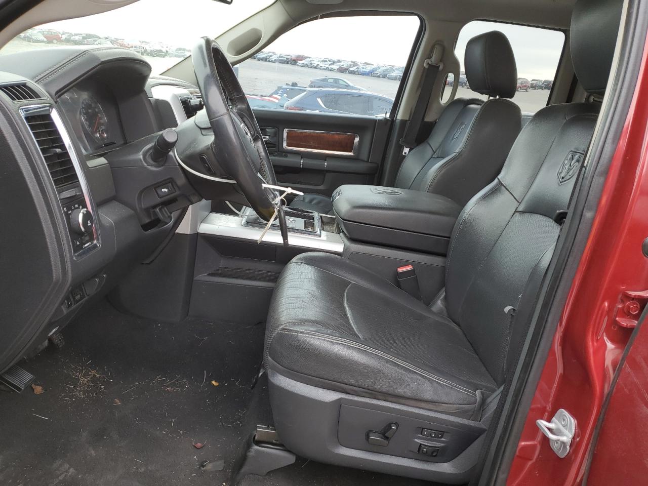 DODGE RAM 1500 LARAMIE