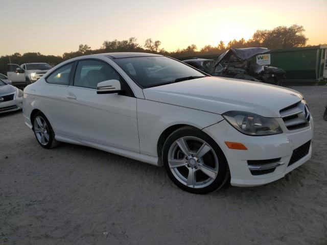 2013 MERCEDES-BENZ C 250 - WDDGJ4HB7DG003649