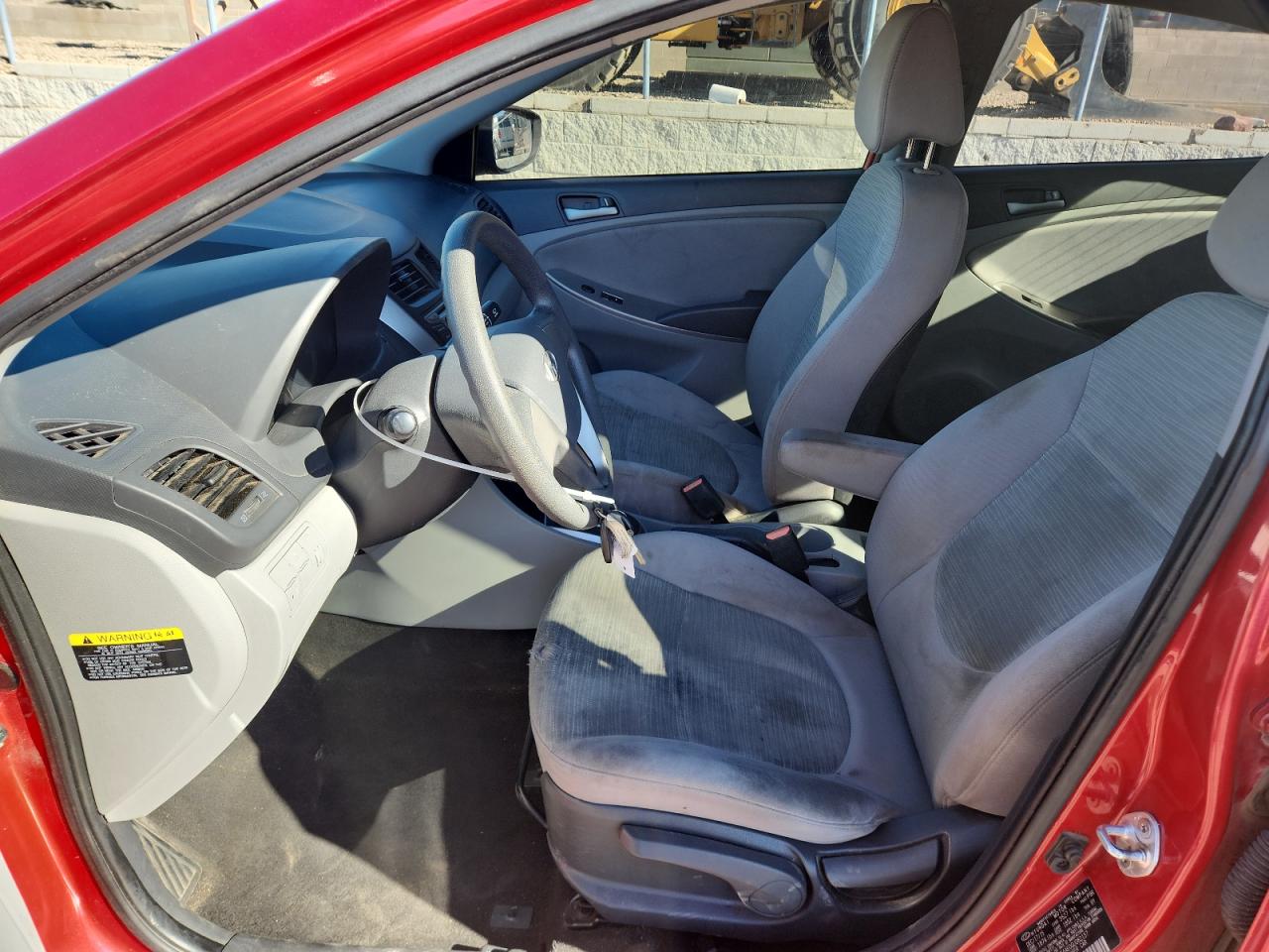 HYUNDAI ACCENT SE