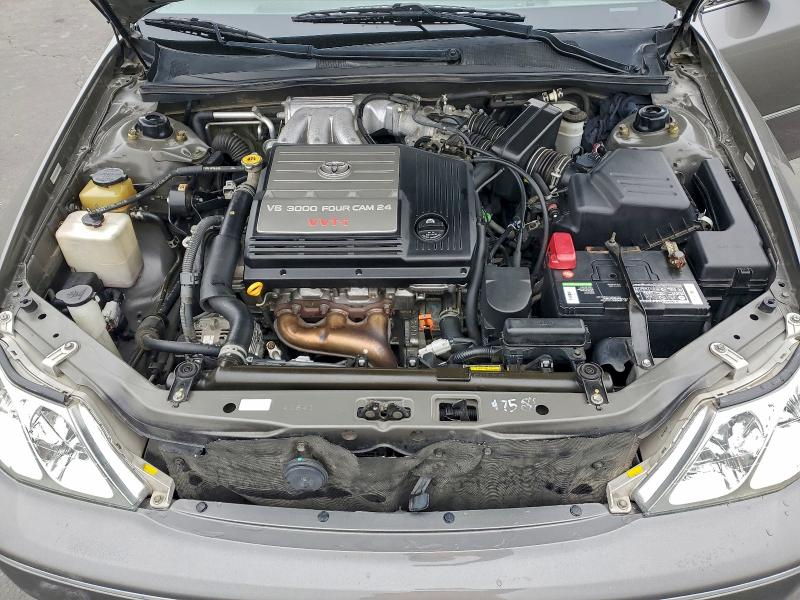 2004 TOYOTA AVALON XL #3302632044