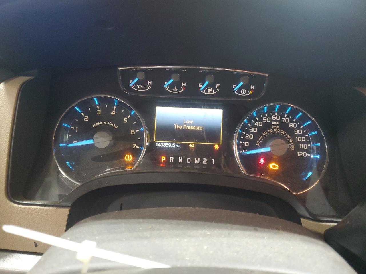 Lot #3309201617 2012 FORD F150 SUPER