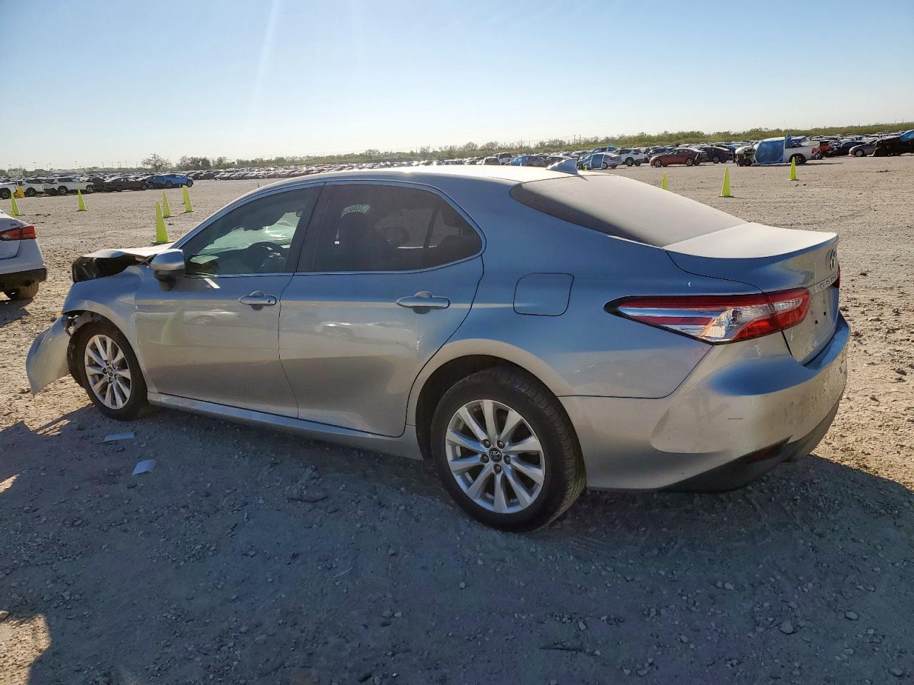 Lot #3318079372 2019 TOYOTA CAMRY L