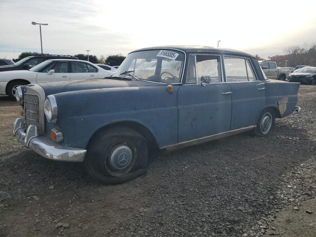 Global Auto Auctions: 1969 MERCEDES-BENZ 190 D SEDA