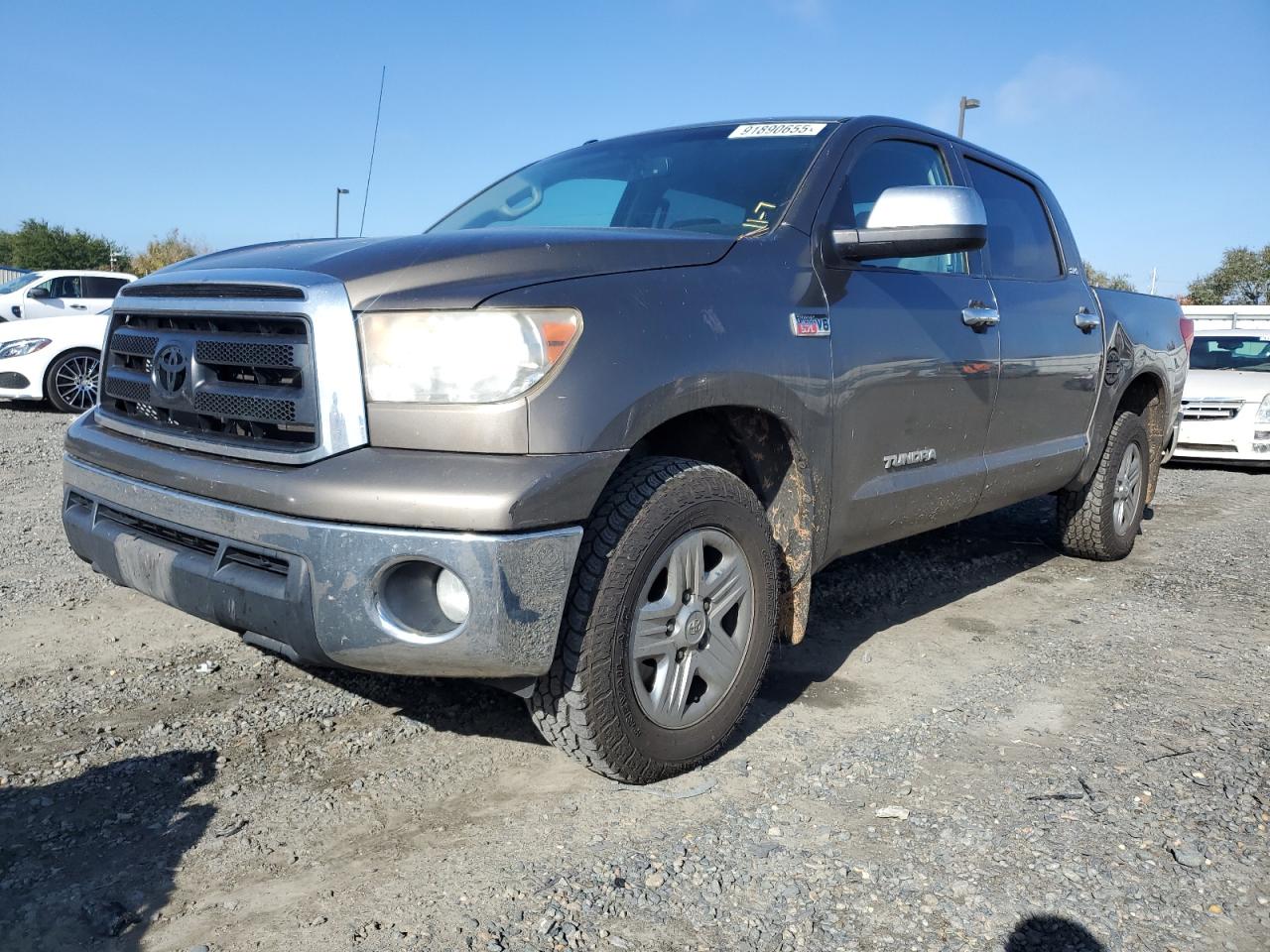 TOYOTA TUNDRA CREWMAX SR5