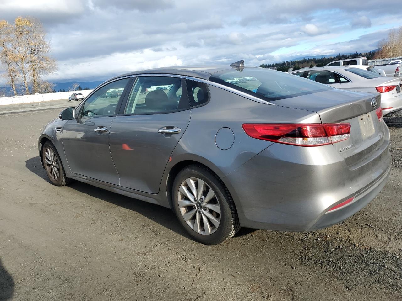 KIA OPTIMA LX