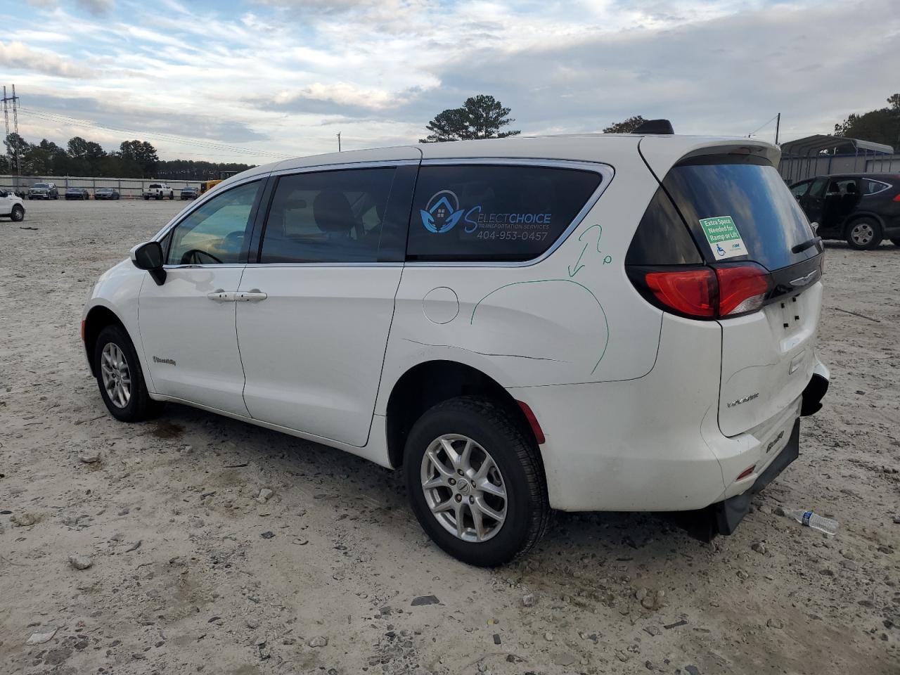 Lot #3308279170 2022 CHRYSLER VOYAGER LX