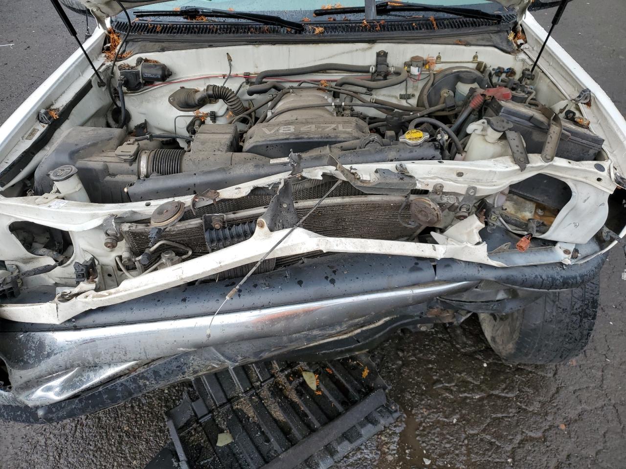 Lot #3290181212 2000 TOYOTA TUNDRA ACC