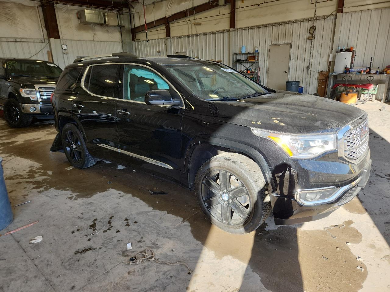 GMC ACADIA DENALI