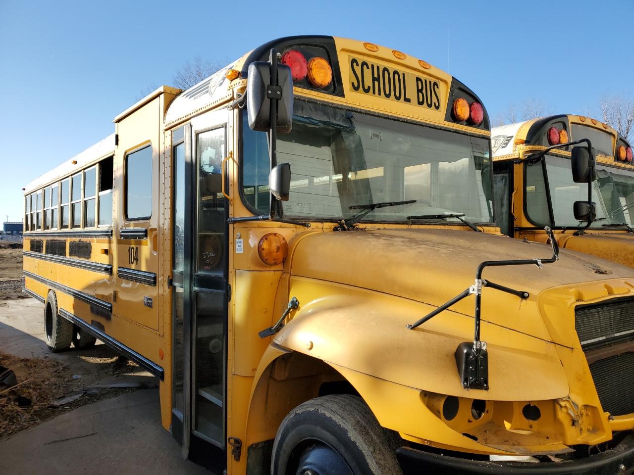 Lot #3285637326 2013 IC CORPORATION 3000 CE