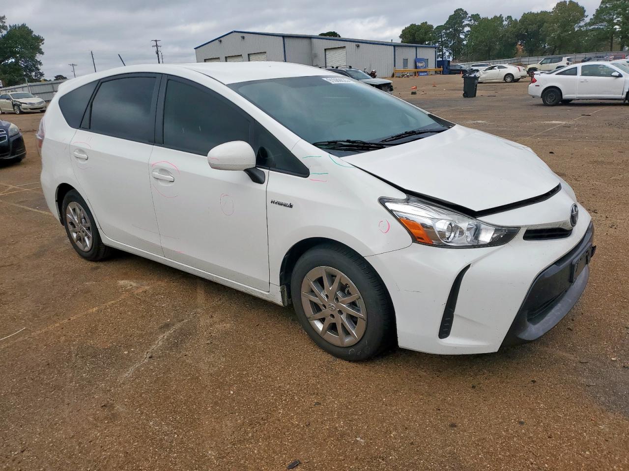 TOYOTA PRIUS V