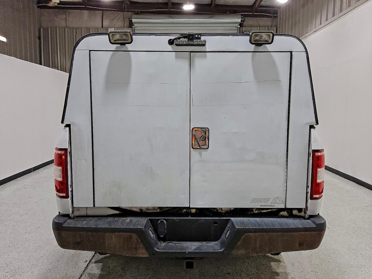 FORD F-150 SUPER CAB