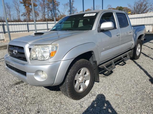 TOYOTA TACOMA DOU