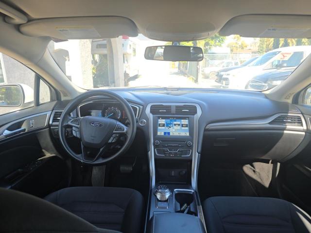 2017 FORD FUSION SE #3286684308