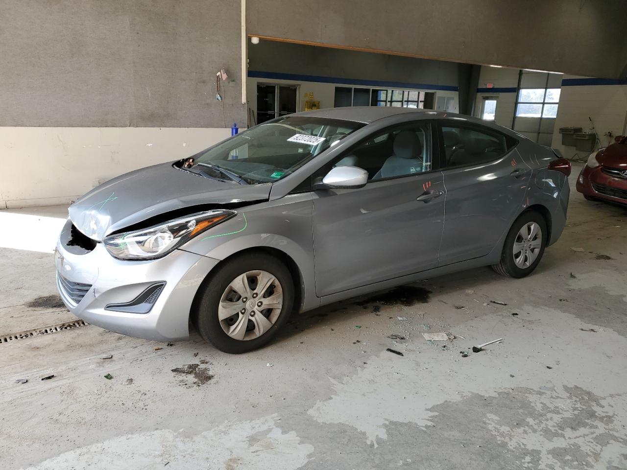 HYUNDAI ELANTRA SE