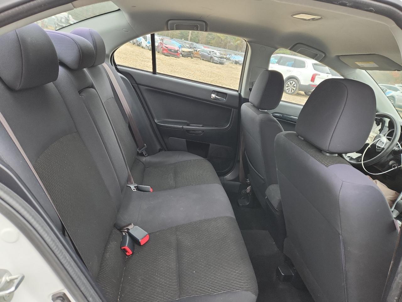 MITSUBISHI LANCER ES