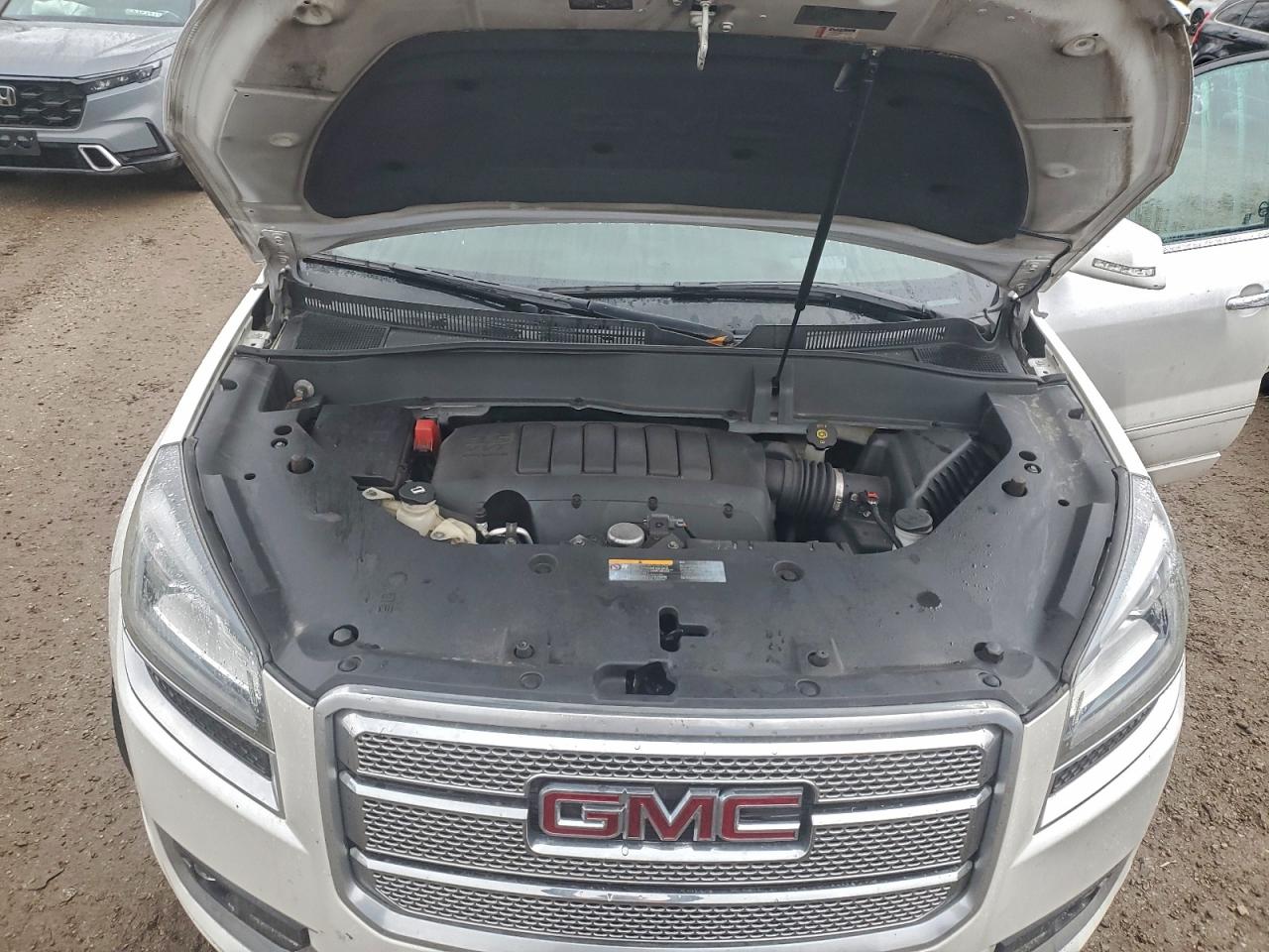 GMC ACADIA DENALI