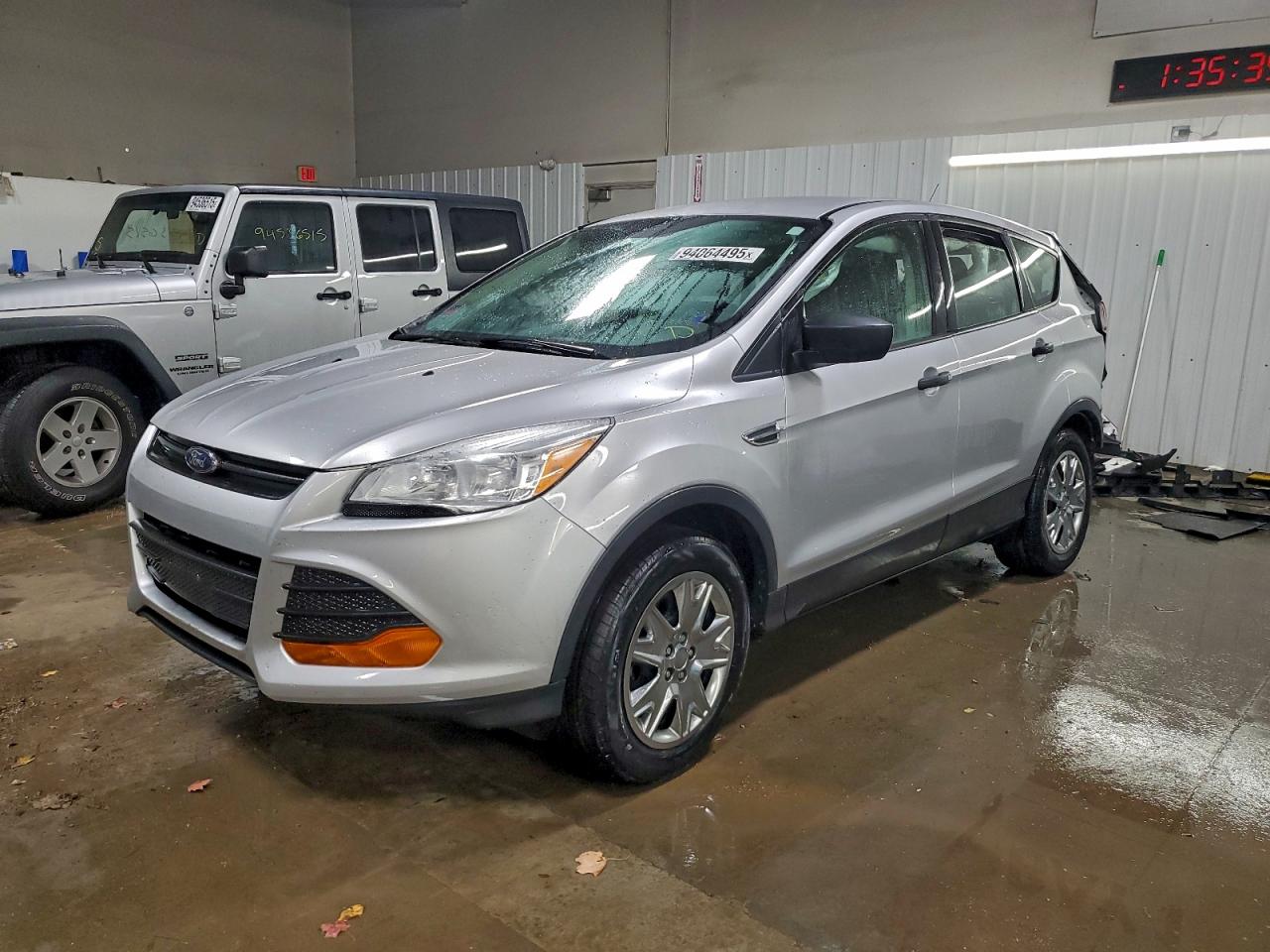 FORD ESCAPE S