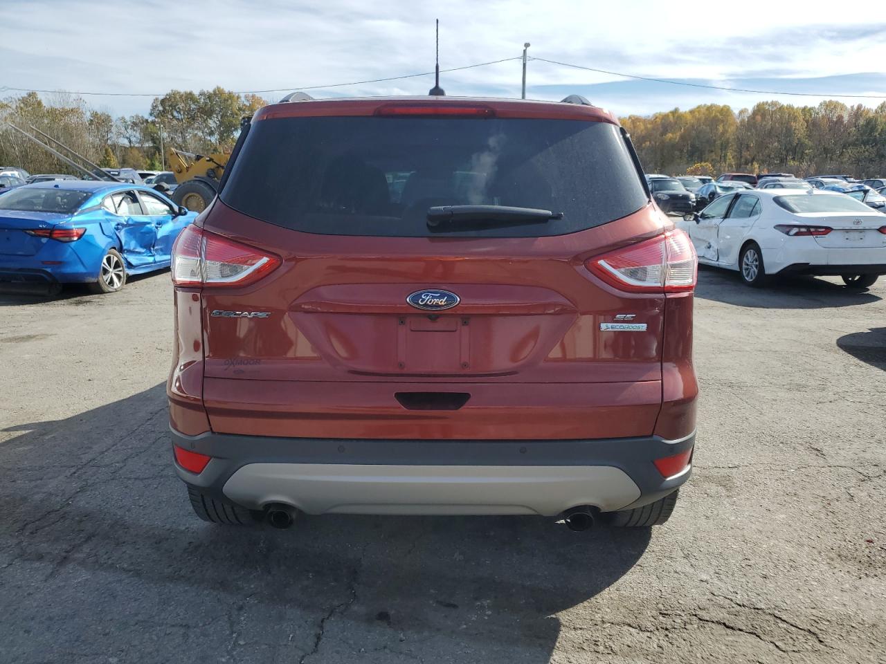 FORD ESCAPE SE