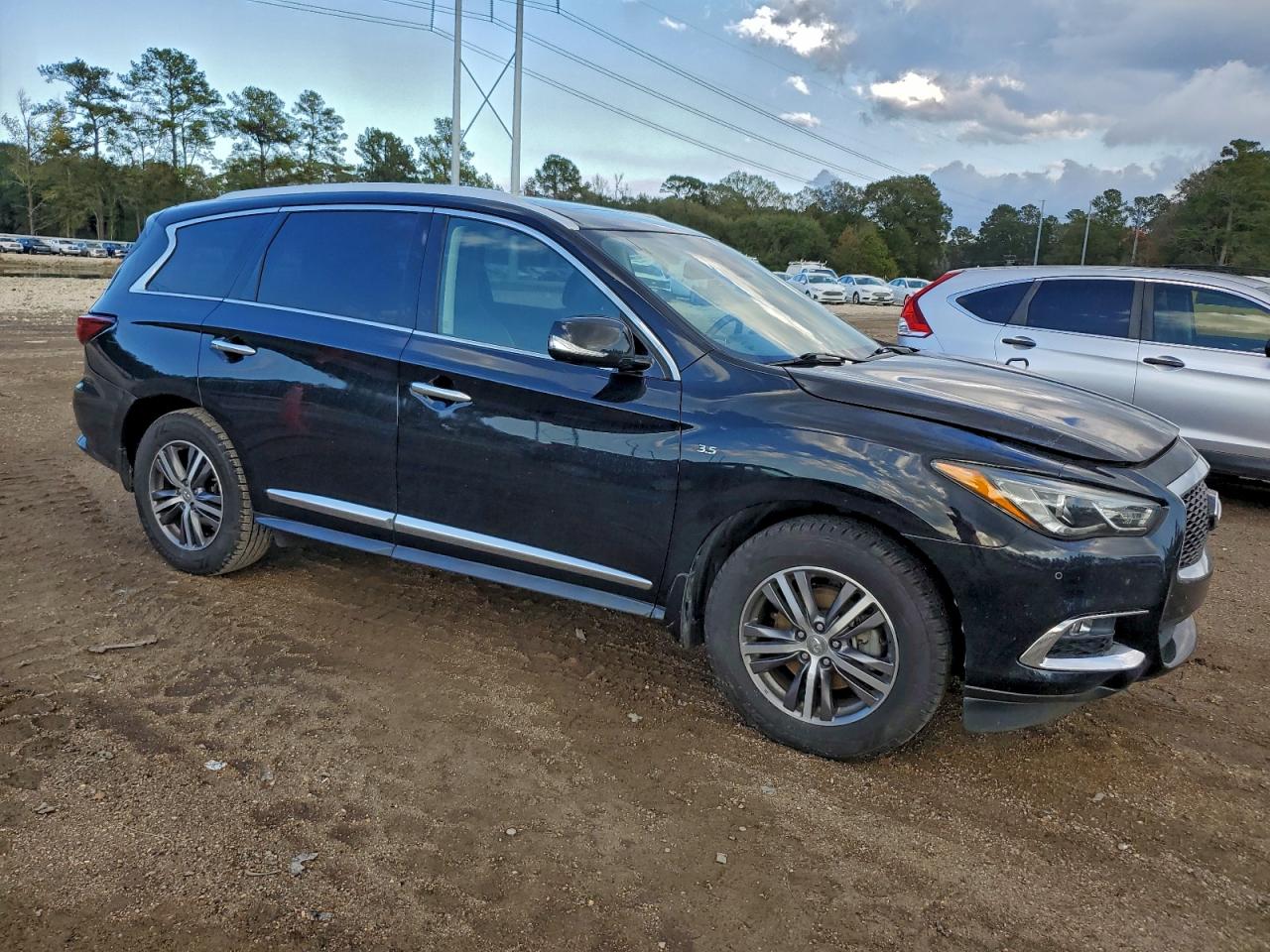 INFINITI QX60 LUXE
