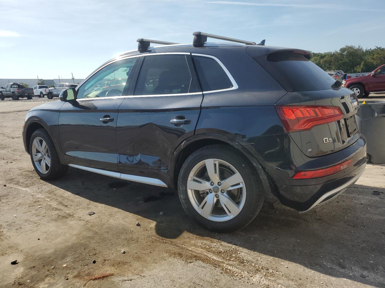 AUDI Q5 PREMIUM PLUS