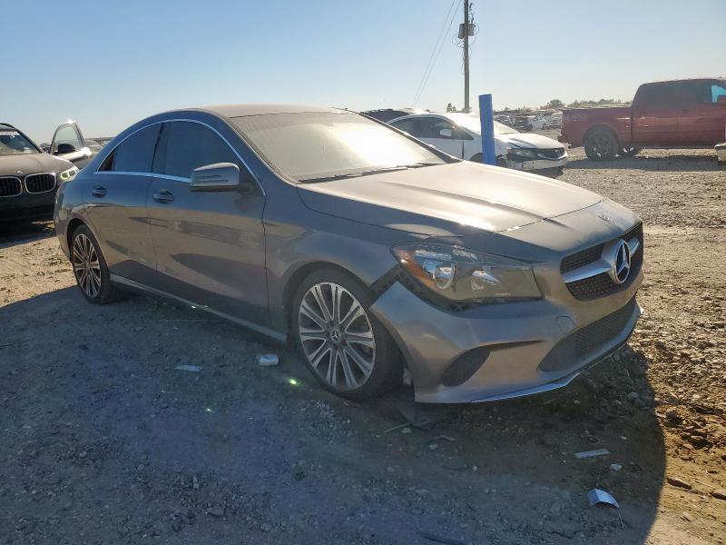 2019 MERCEDES-BENZ CLA 250 - WDDSJ4EB4KN752352