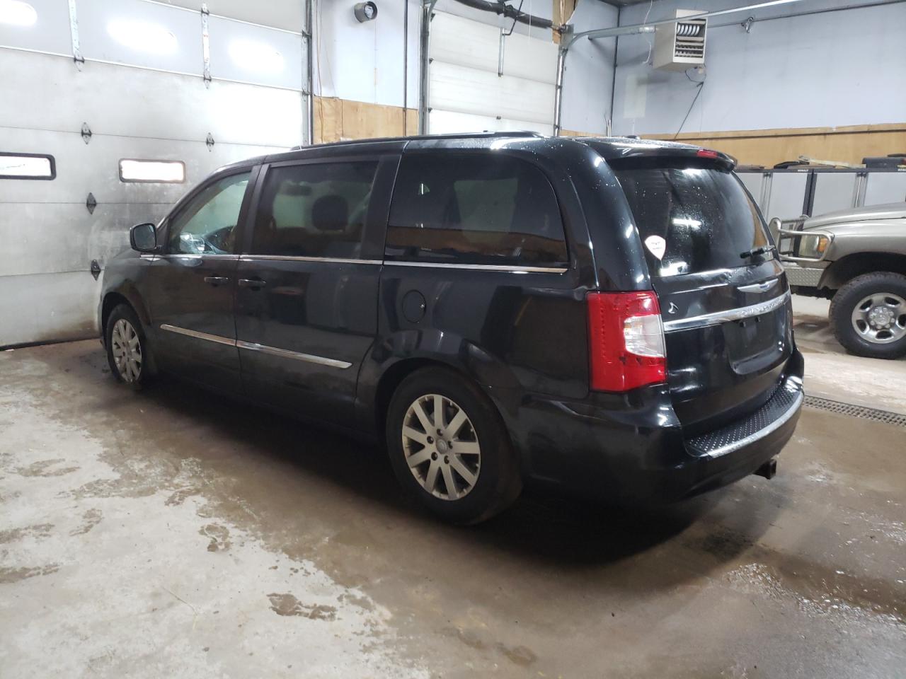 CHRYSLER TOWN & COUNTRY TOURING