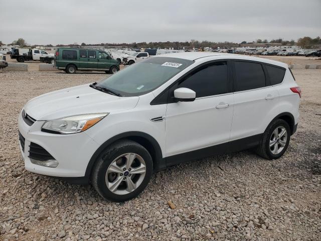 Global Auto Auctions: 2016 FORD ESCAPE SE