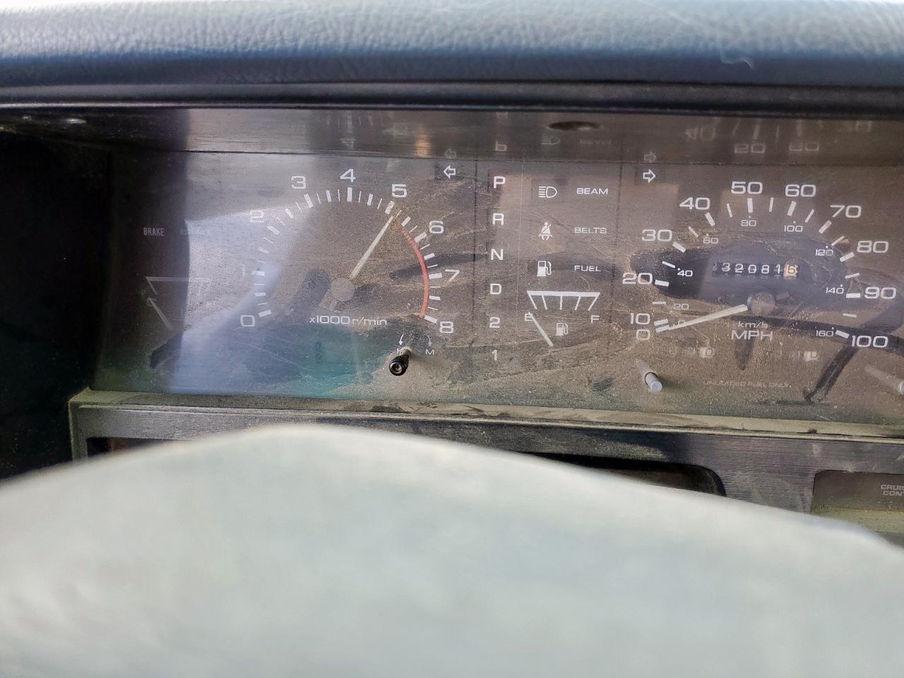 Lot #3305451062 1991 NISSAN TRUCK KING