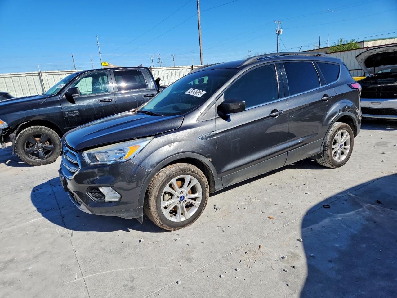 FORD ESCAPE SE
