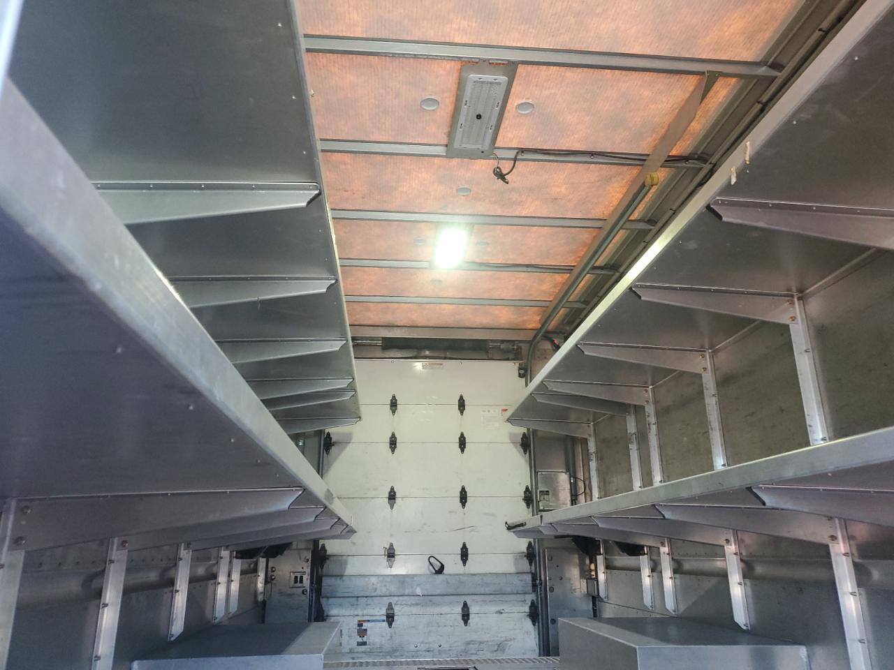 Lot #3311713243 2021 FREIGHTLINER MT45