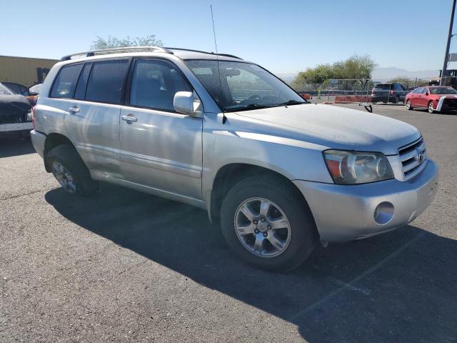 2004 TOYOTA HIGHLANDER #3284981937