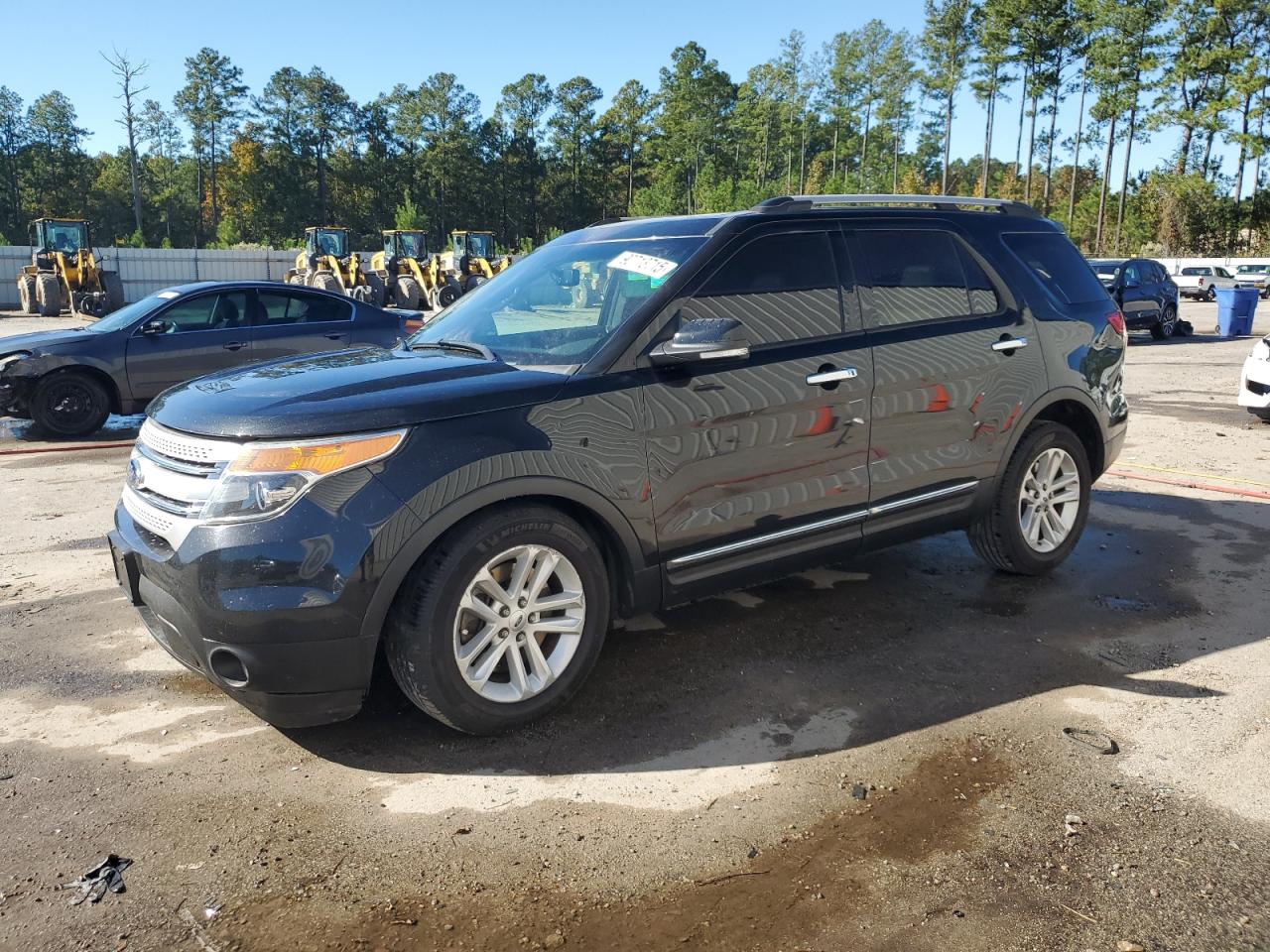 FORD EXPLORER XLT