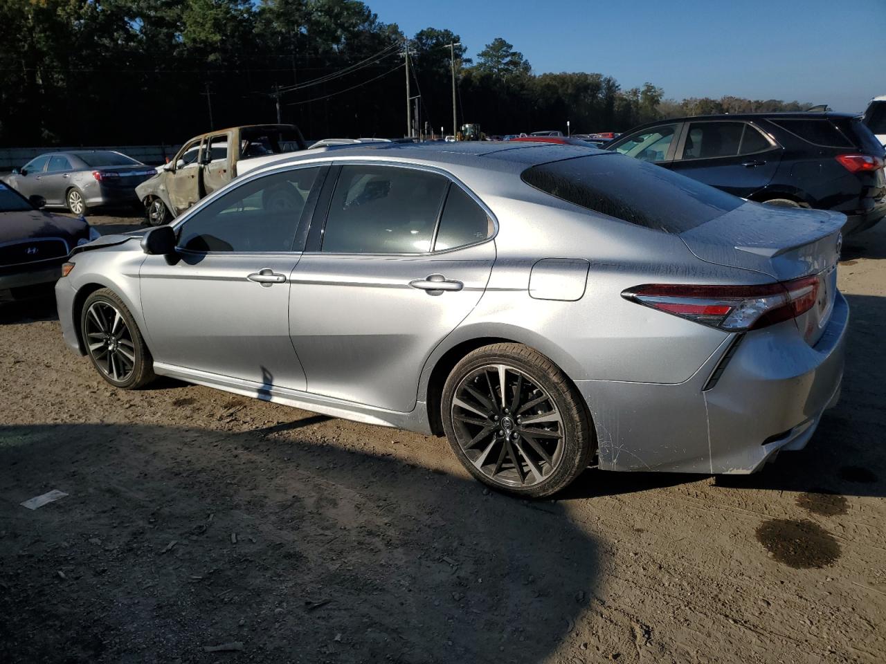 TOYOTA CAMRY XSE